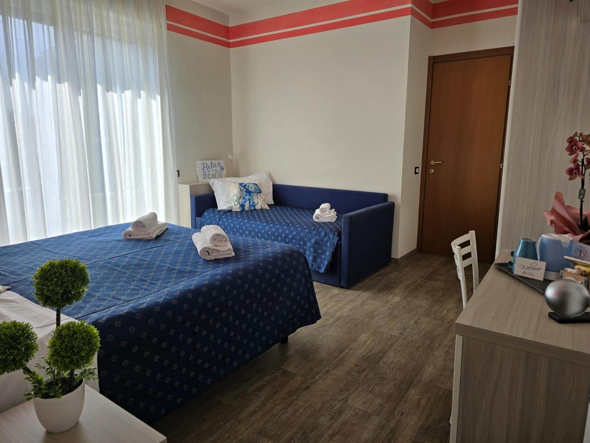 Hotel Orchidea Lignano Sabbiadoro Ngoại thất bức ảnh