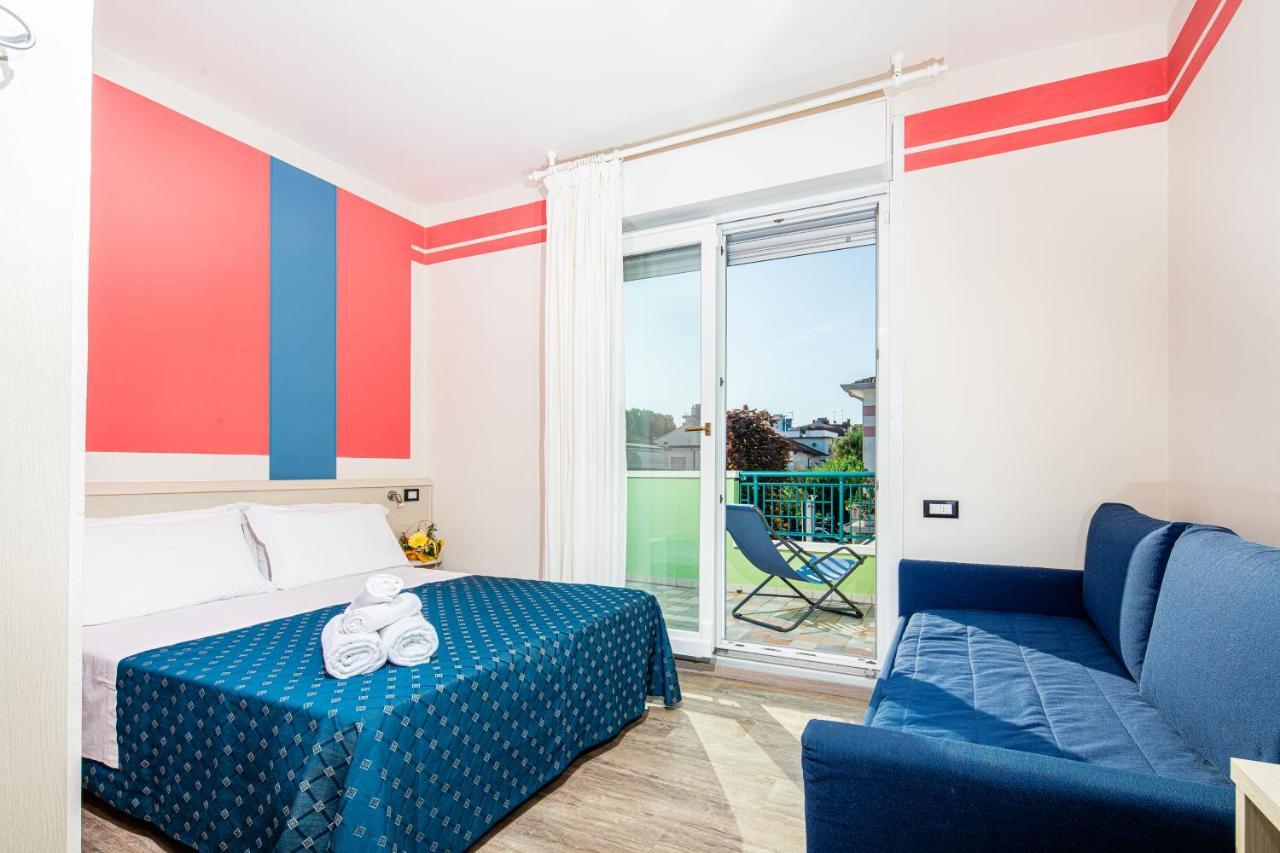 Hotel Orchidea Lignano Sabbiadoro Ngoại thất bức ảnh