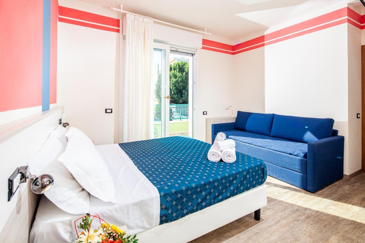 Hotel Orchidea Lignano Sabbiadoro Ngoại thất bức ảnh